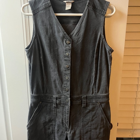 Duluth Trading Co Firehose Charcoal Sleeveless Jumpsuit size 6 - Picture 2 of 6